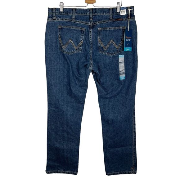 Wrangler Denim - NWT WRANGLER Women's Cash Bootcut Cowgirl Cut Riding Jeans WRC10AS 17/18 X 34